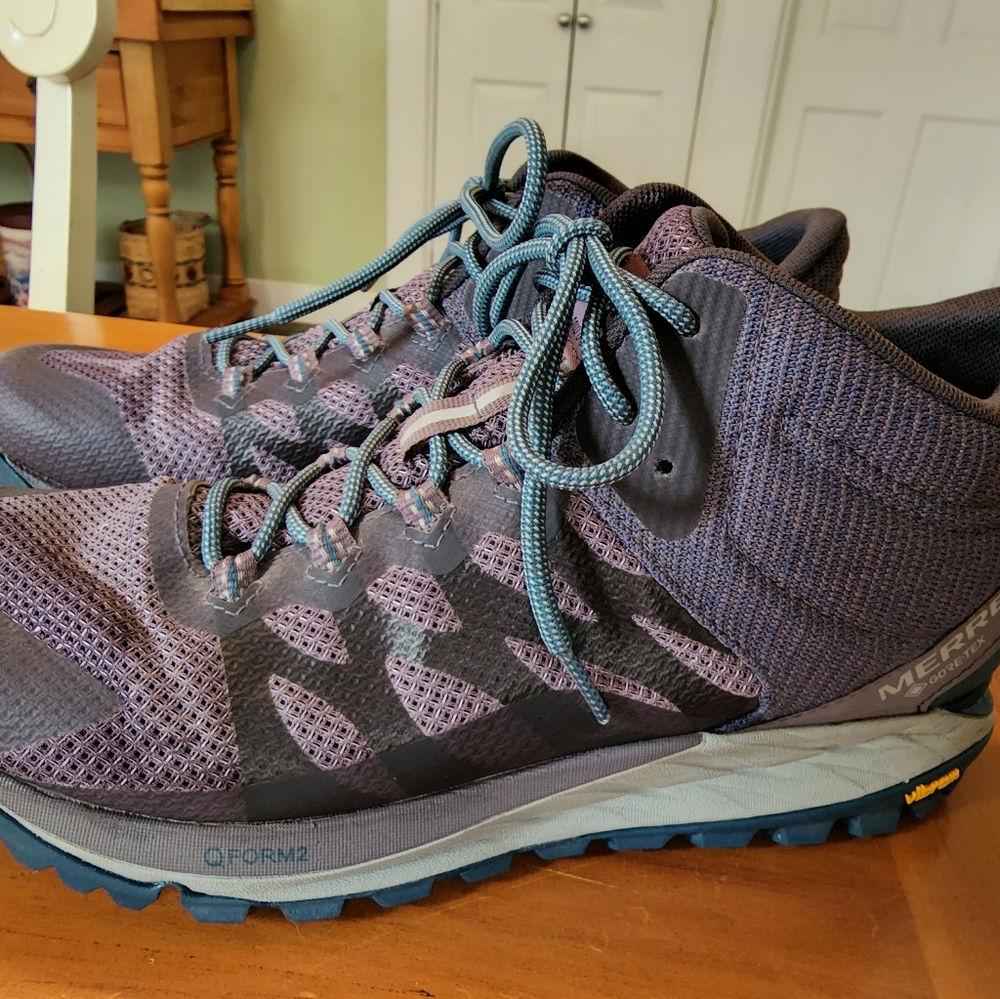Merrell Antora 2 mid Goretex